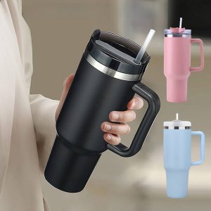 Thermobeker met handvat en rietje | HIPYSIP